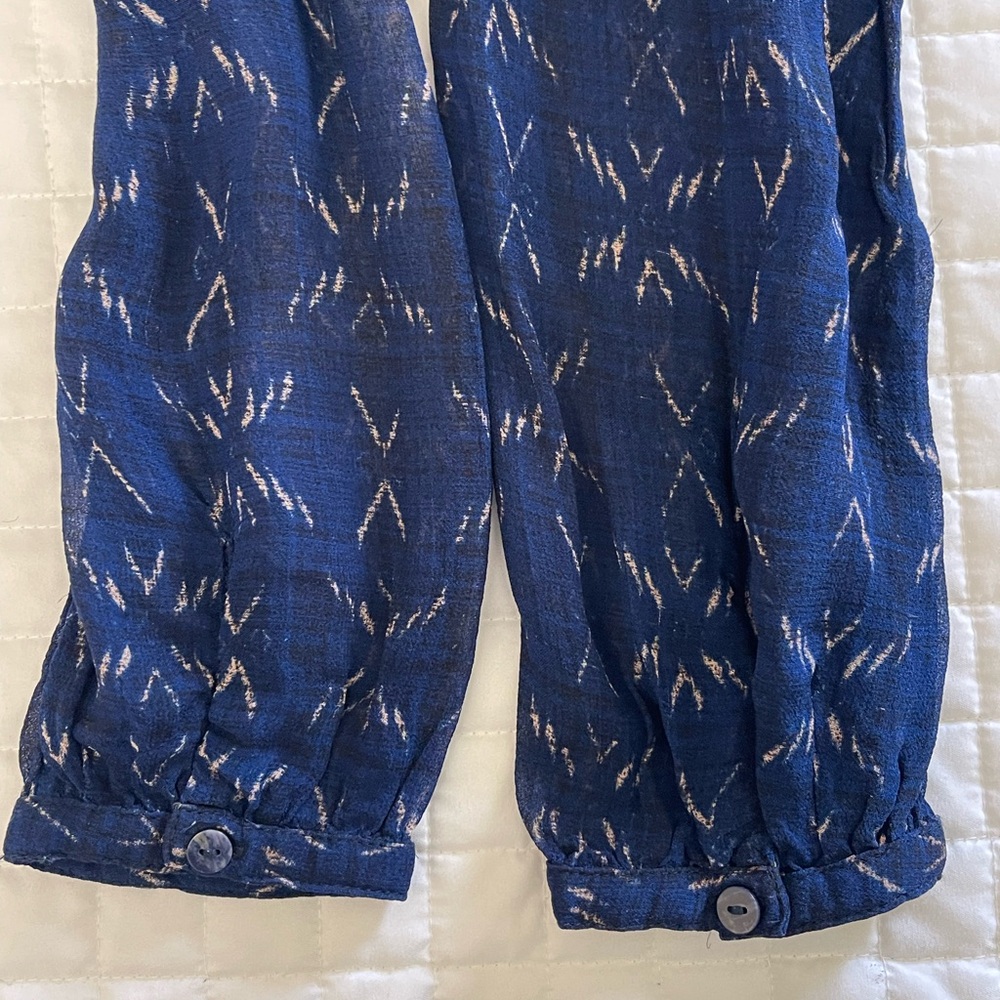 Lucky Brand Peasant Sheer Blouse color Blue in size Large - Picture 6 of 8